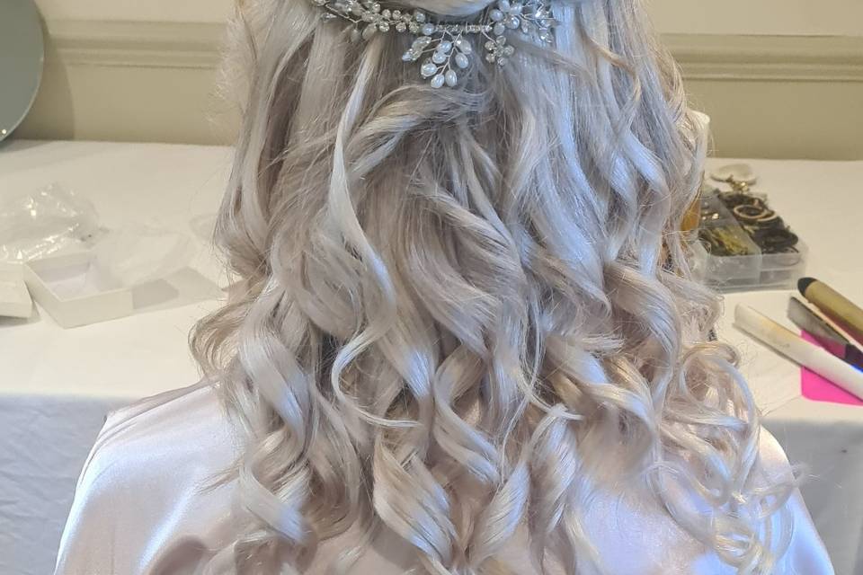 Bridal hair half up half down