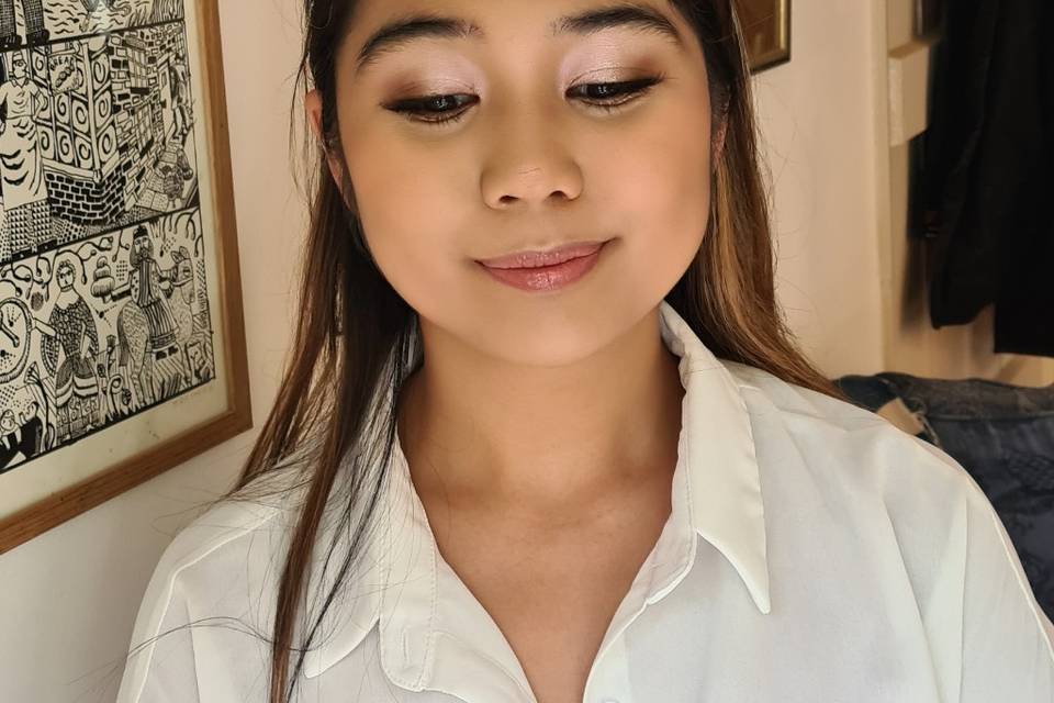 Asian makeup