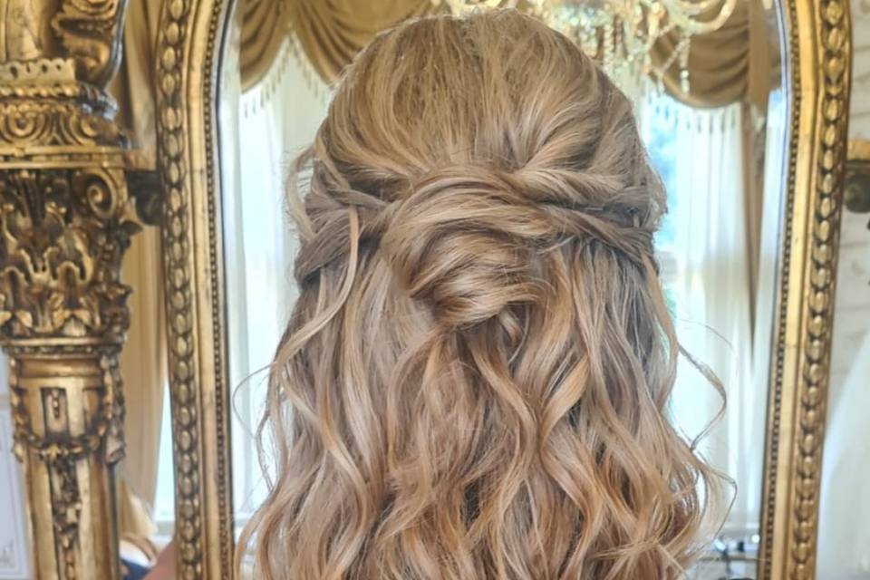 Bridal half up do