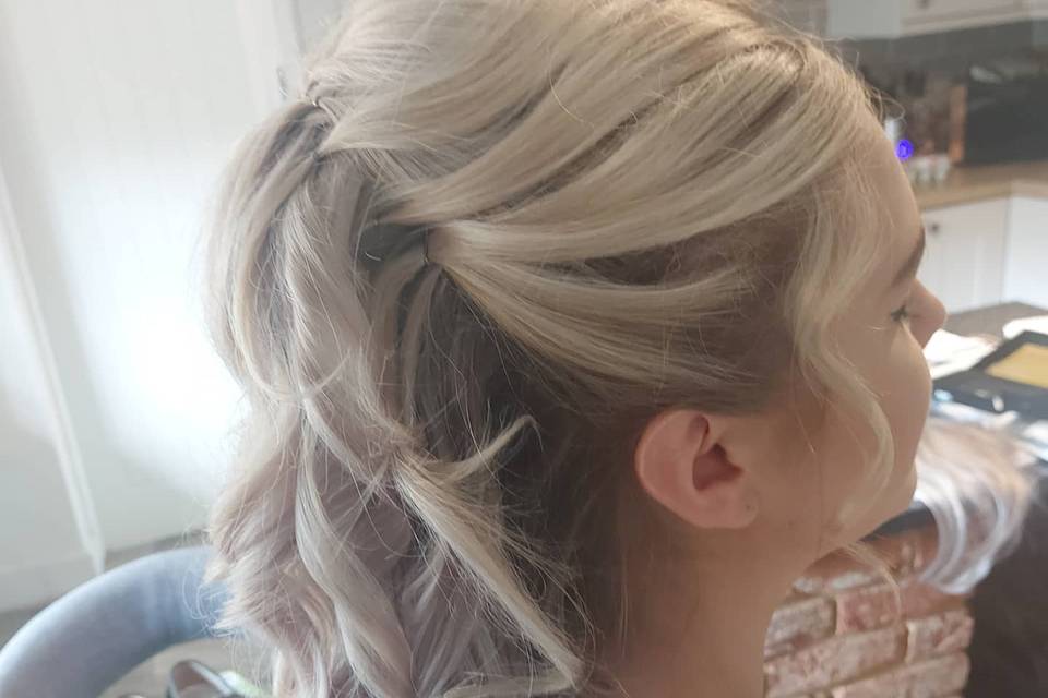 Bridal hair