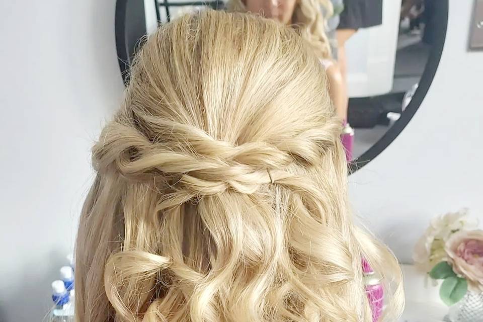 Bridal hair half up half down