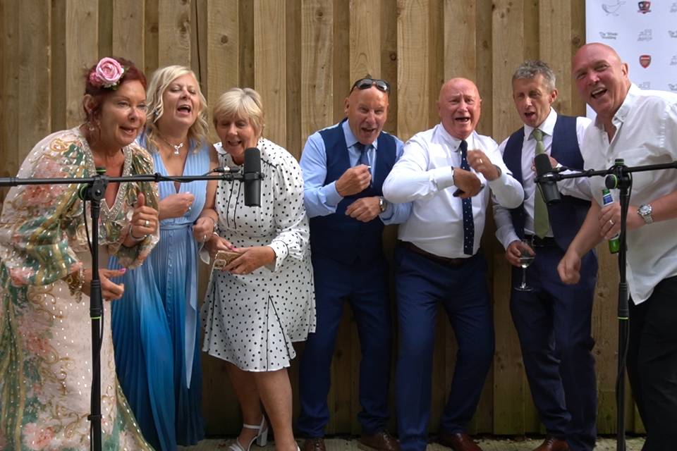 Whole table sing-a-long
