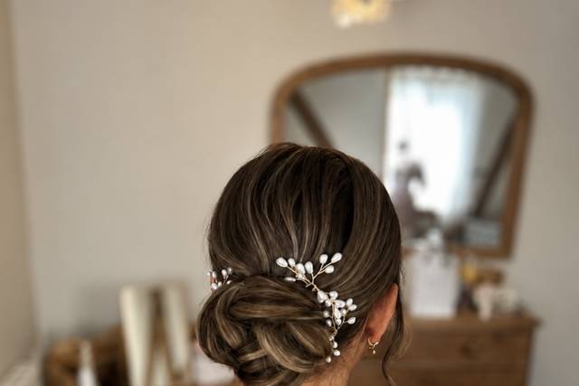 Knotted Bun