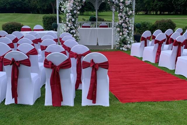Aisle Decor