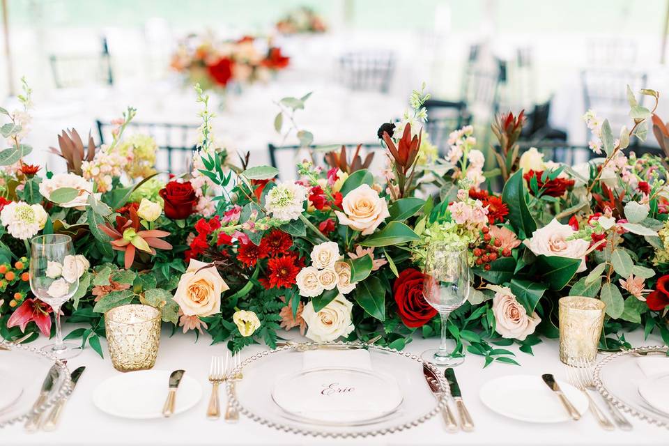 Table floral decoration