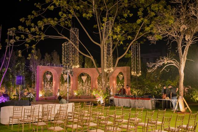 Outdoor decor design