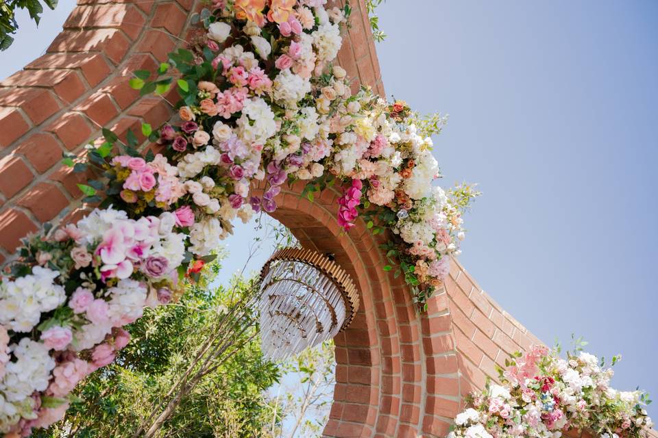 Outdoor decor