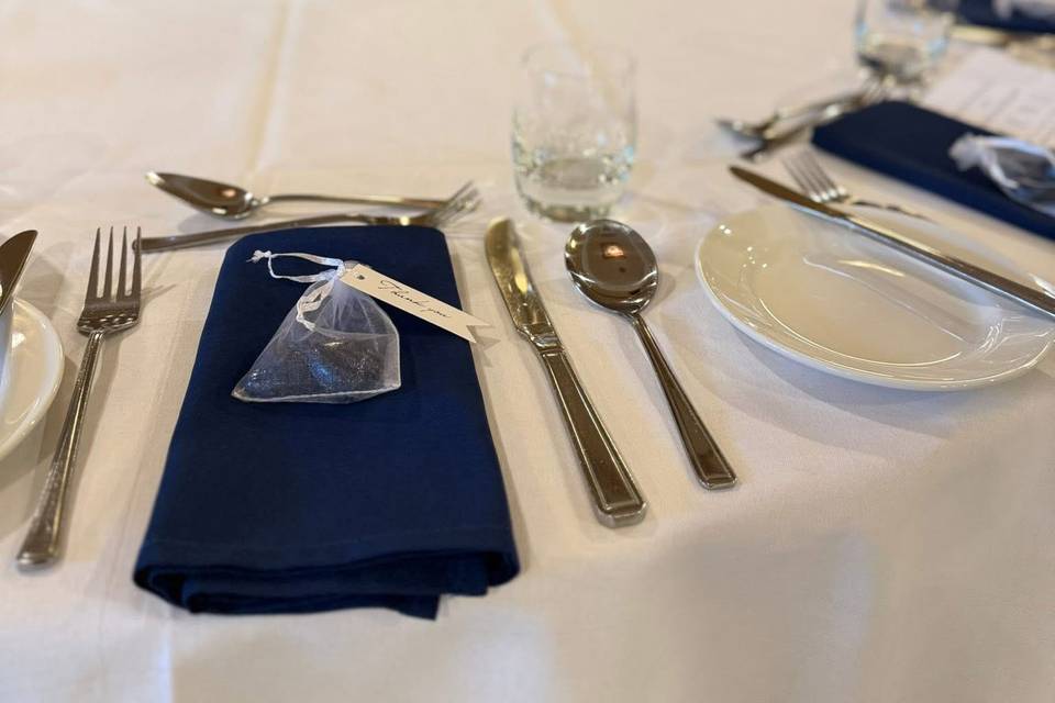 Napkins & Favours