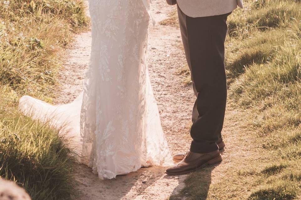 Wedding couple sunset photo