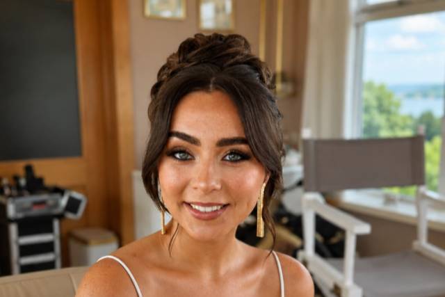The Laurels - Bridal Hair & Make-Up
