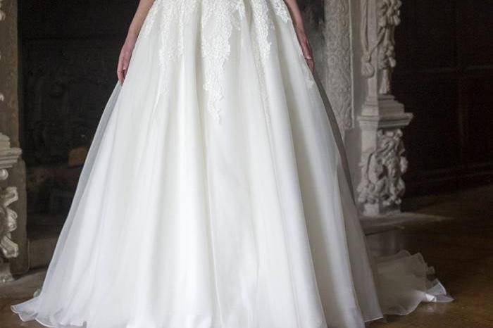 Plus size wedding dress