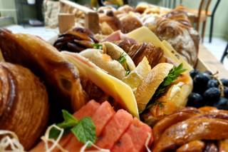 KIN cafe