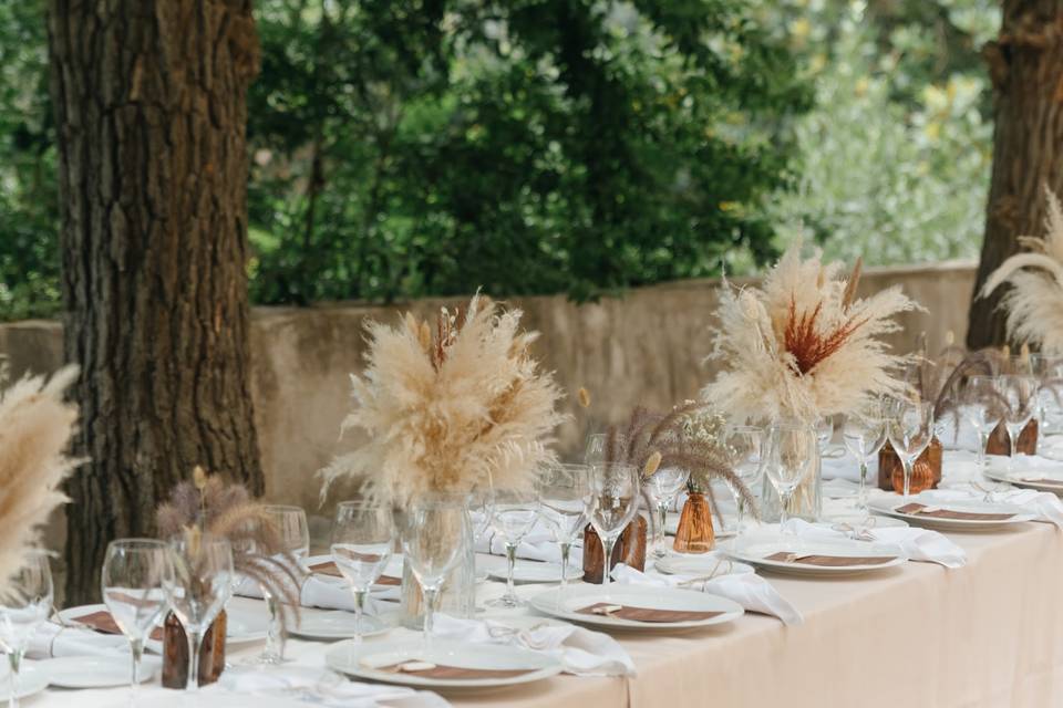 Outdoor Spanish weddings