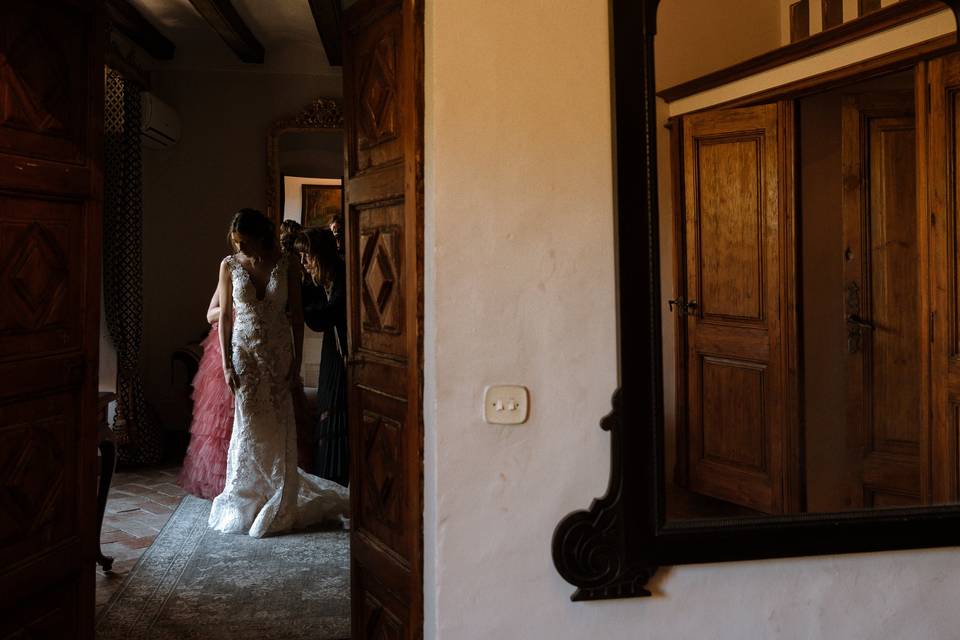 Outdoor Spanish wedding