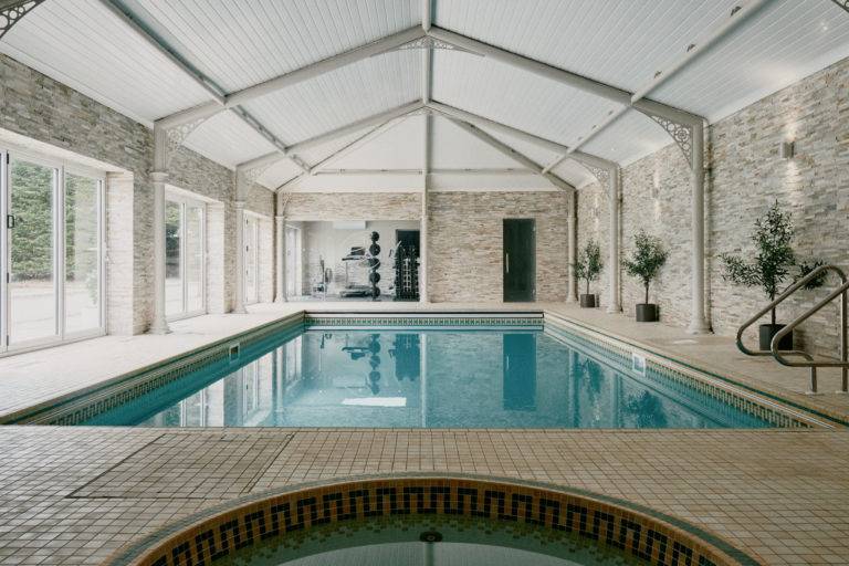 Pool & fitness suite