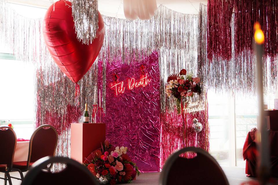 Las Vegas Themed Wedding Party