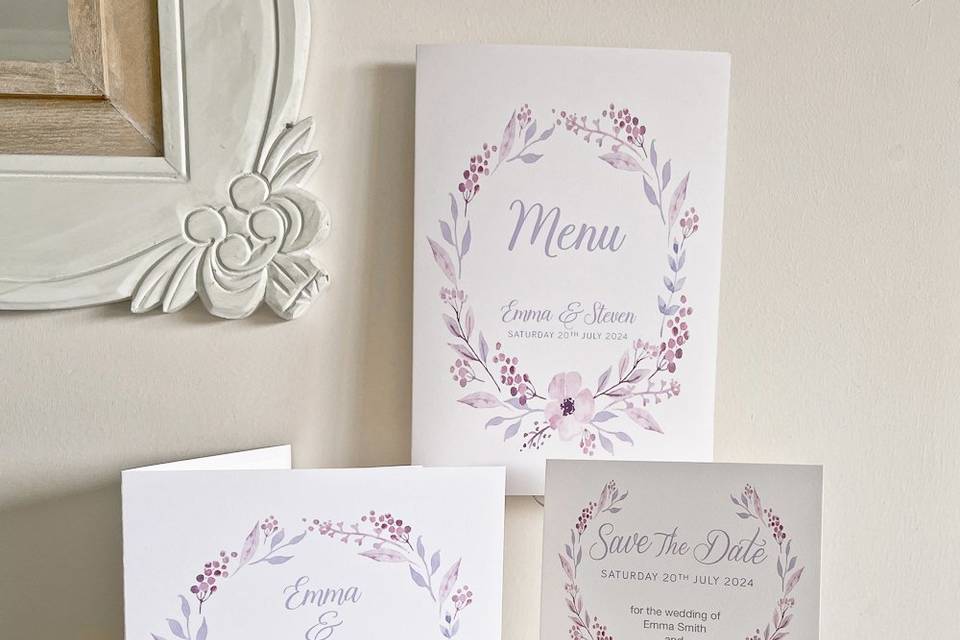 Floral circle stationery