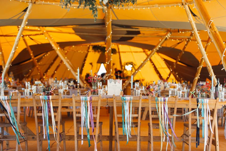 Bright summer wedding in Wales