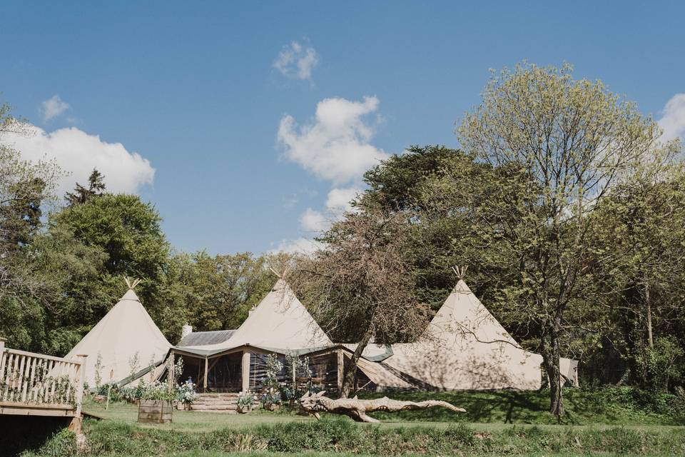 3 Tipis and Panoramic Panels