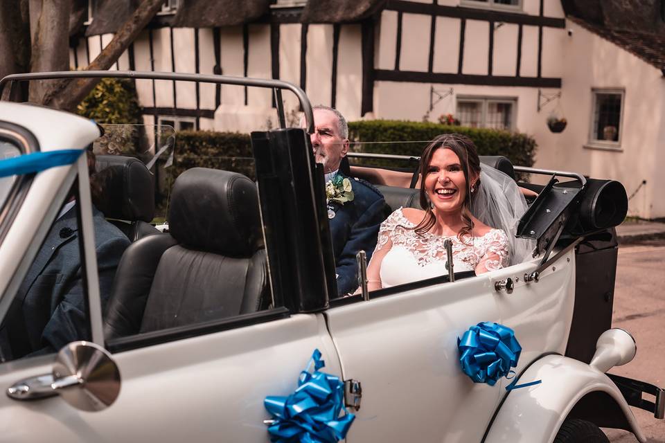 Bride arriving in style