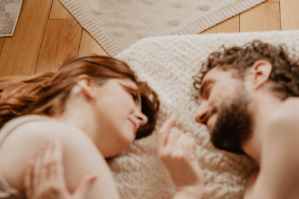 Lovers at home (love session)