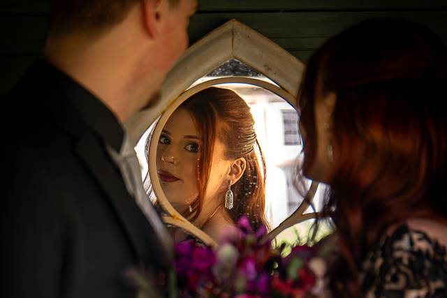 The Mirror Shot