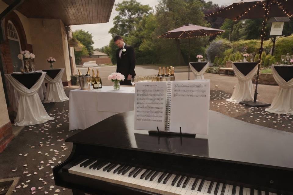 Outdoor wedding piano