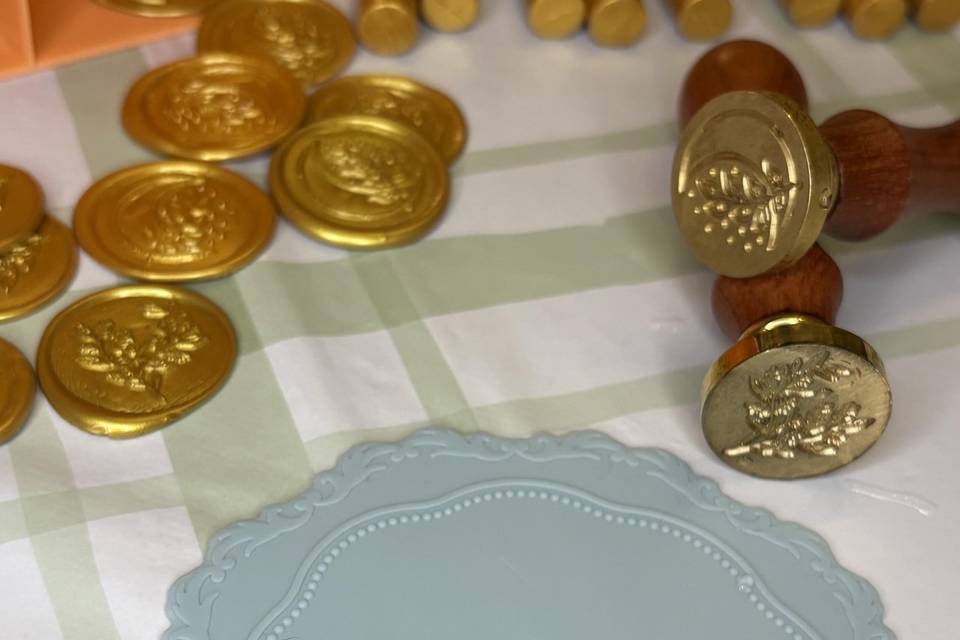 Hand Made Was Seals