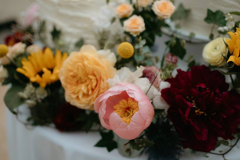 Detail of cake flowers