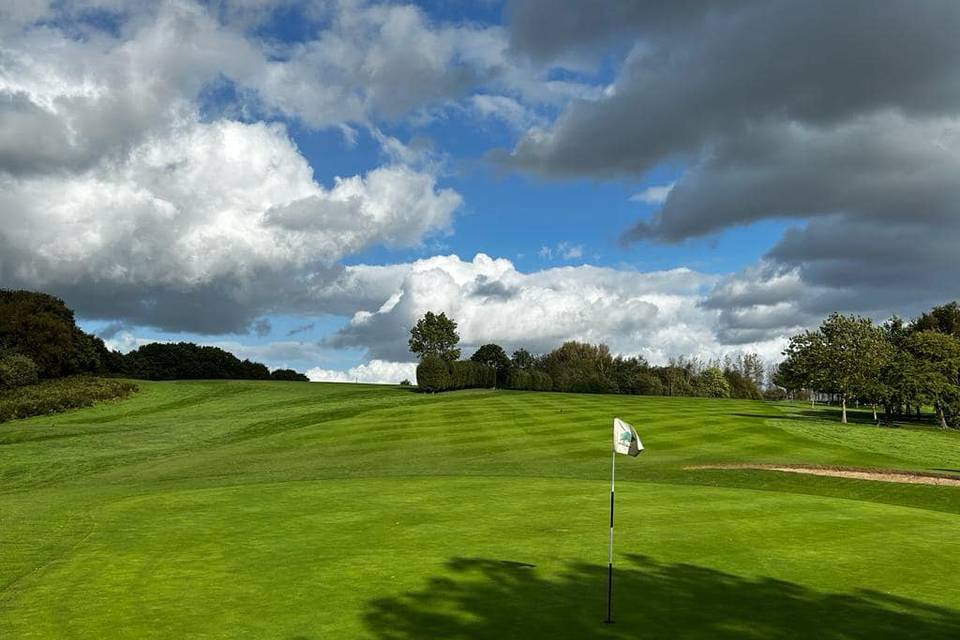 Woodhall Hills Golf Club