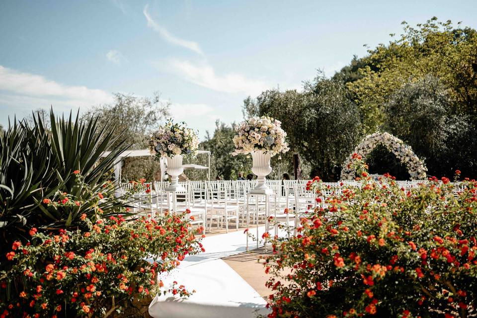 Civil ceremony in amphitheater