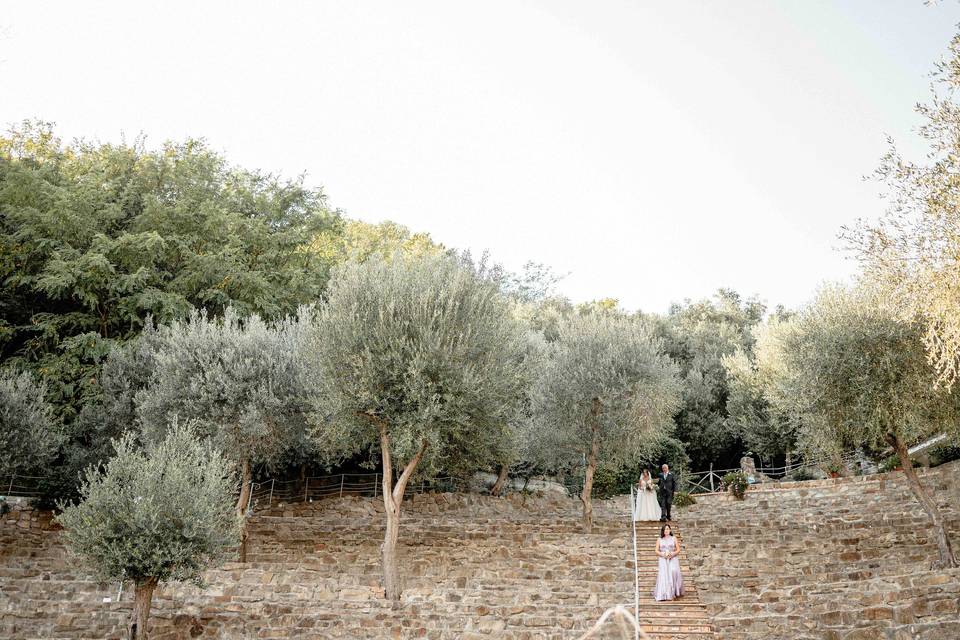 Civil ceremony in amphitheater
