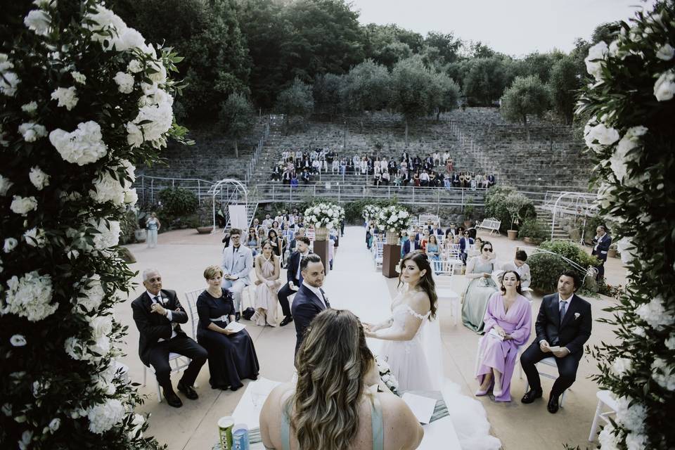 Civil ceremony in amphitheater
