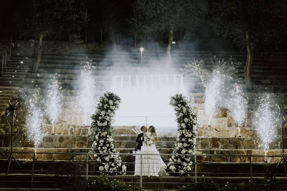 Cake in the amphitheater