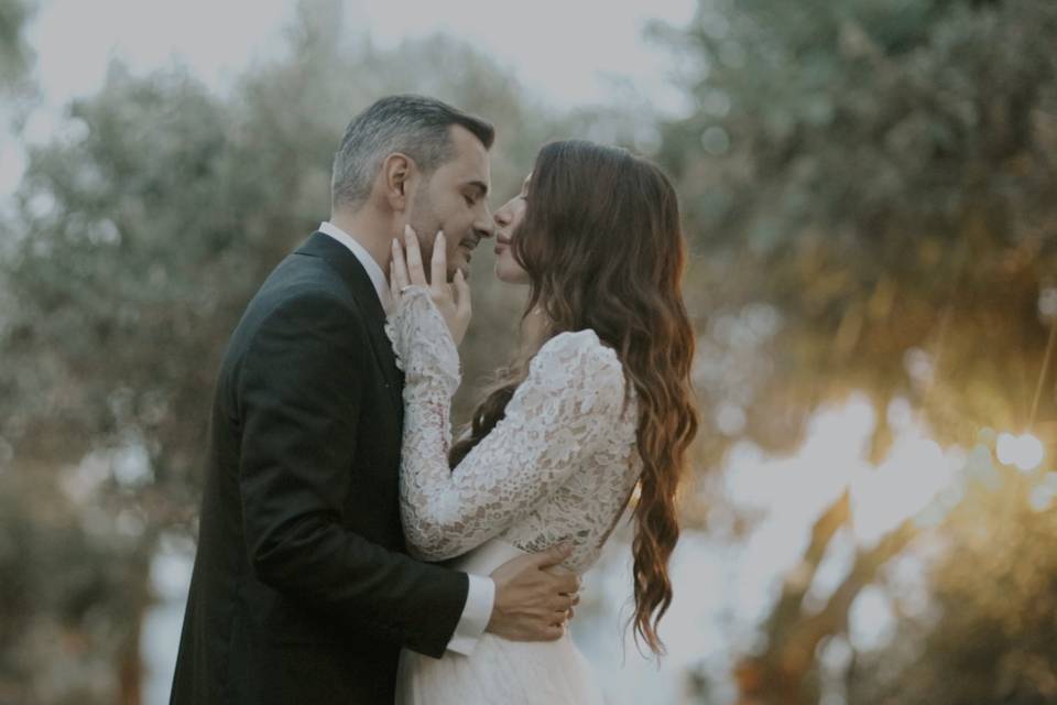 Newlyweds in the park