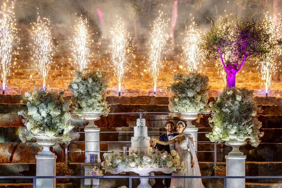 Cake in the amphitheater