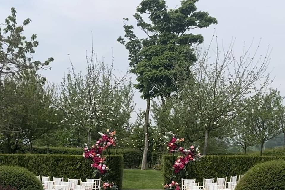 Outdoor ceremony