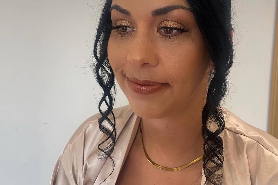 Gorgeous bridesmaid