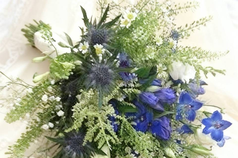Brides Hand Tied