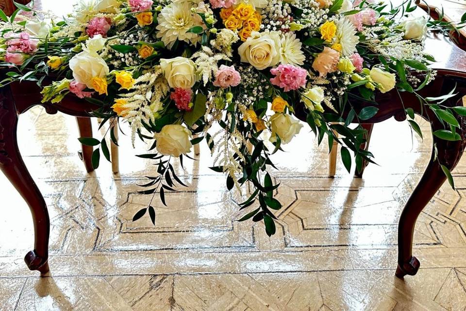 Top Table Arrangements