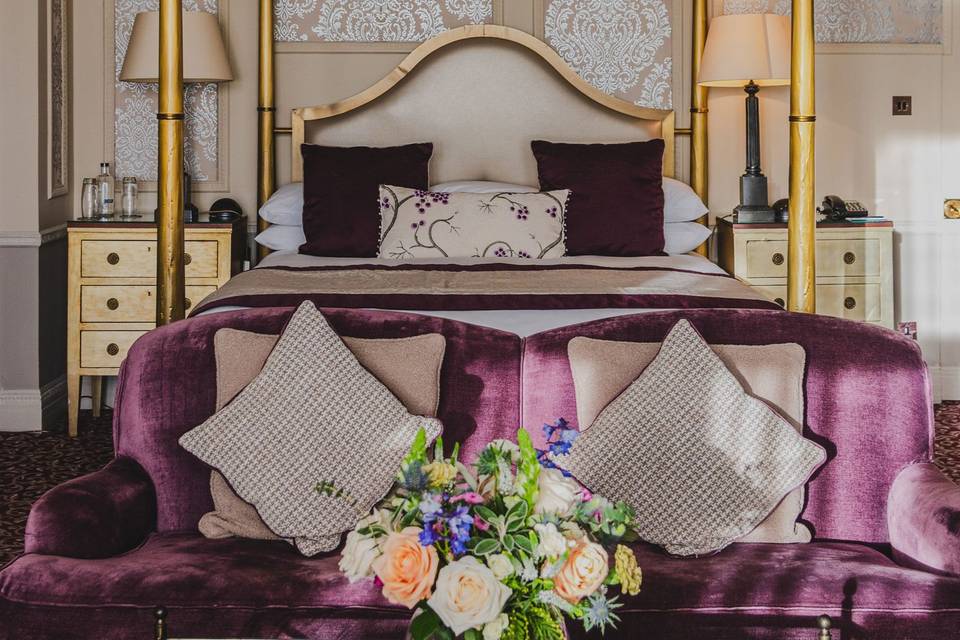 Honeymoon Suite