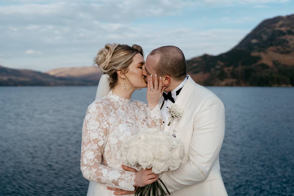 Rose Bouquet Inn on the lake