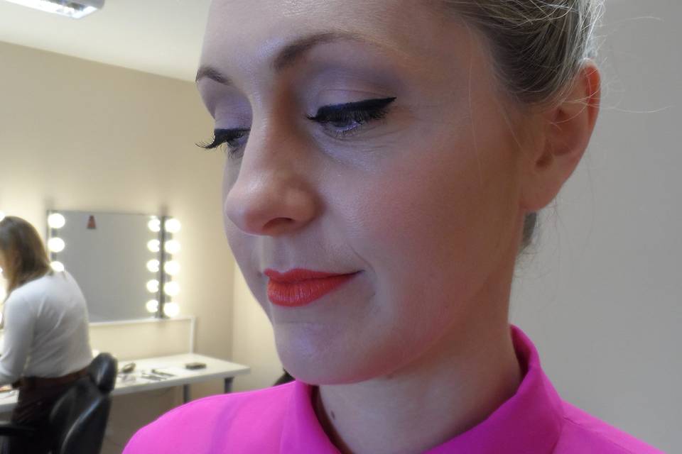 Carys Catherine Makeup Artist