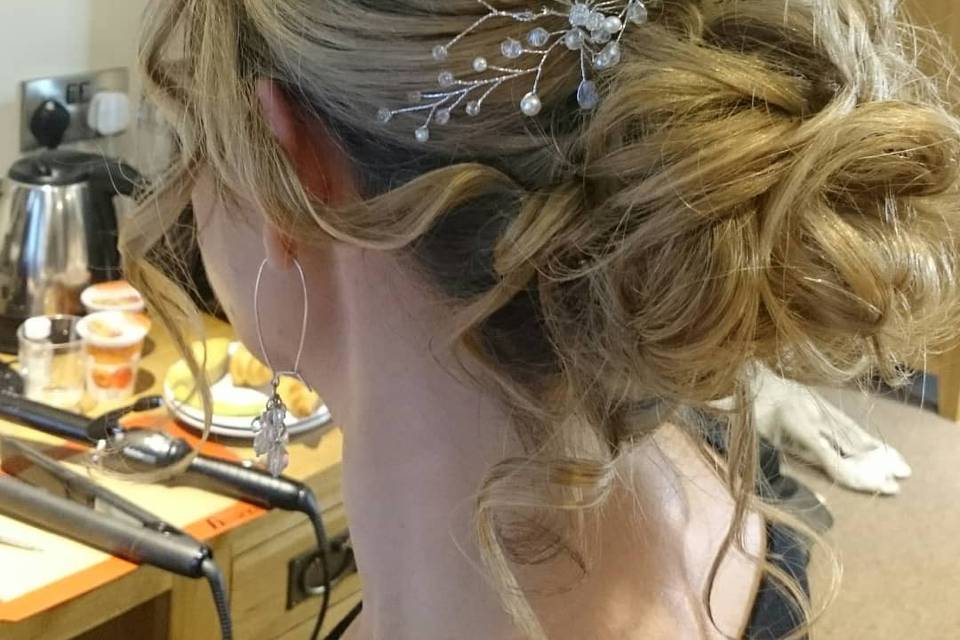 Bridal hair