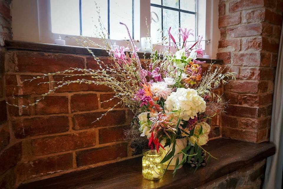 Large Dry Floral Display