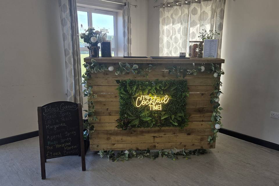 The Side Saddle cocktail bar