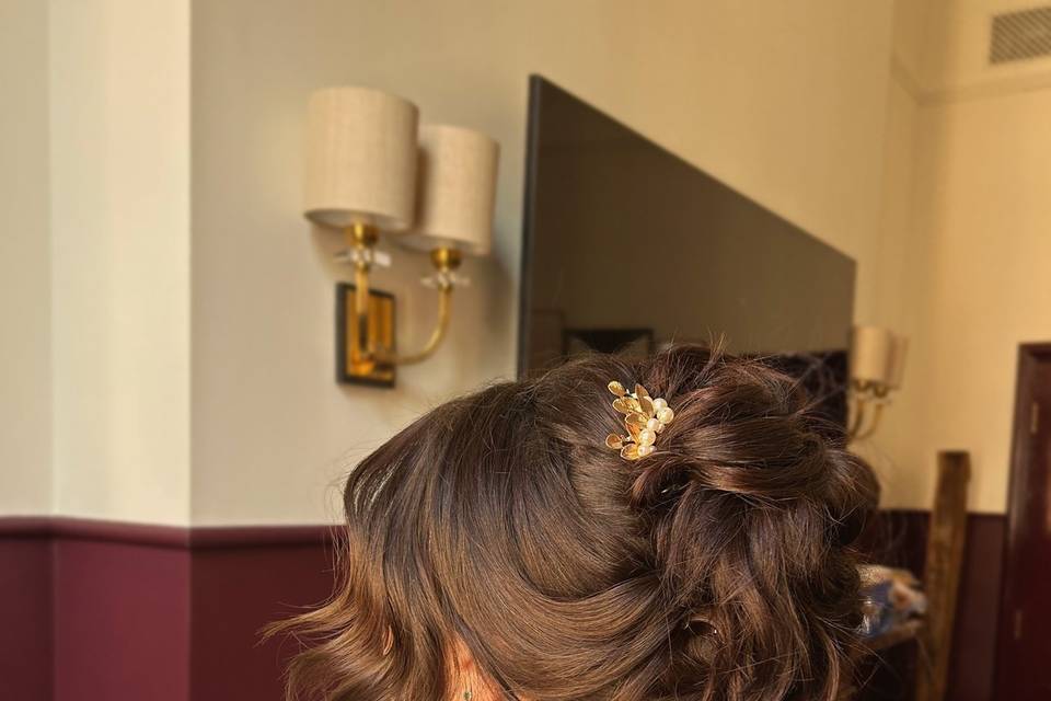 Romantic up do