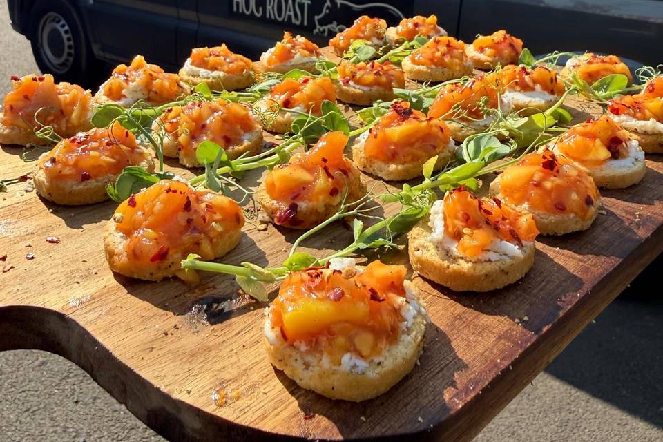 Spiced Mango Crostini