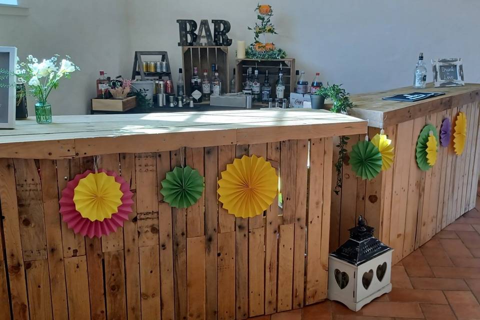 Pallet bar