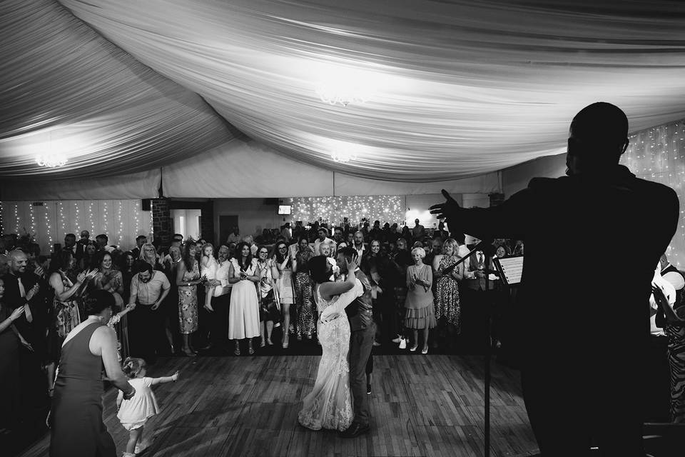 First dance with live music